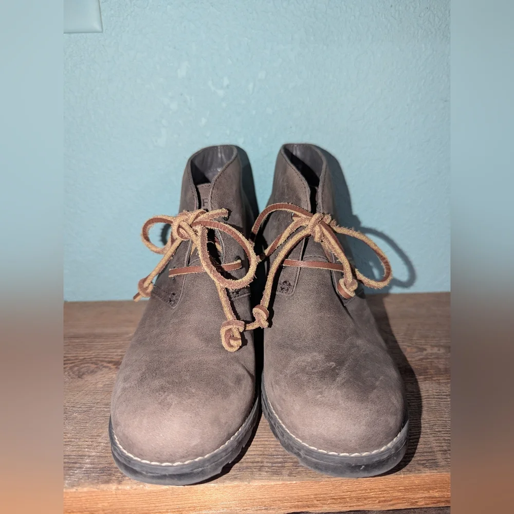 Sperry‎ Dark Brown Leather Wedge Booties